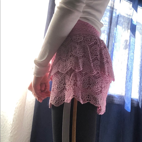 Shorts - Picture 4 of 4